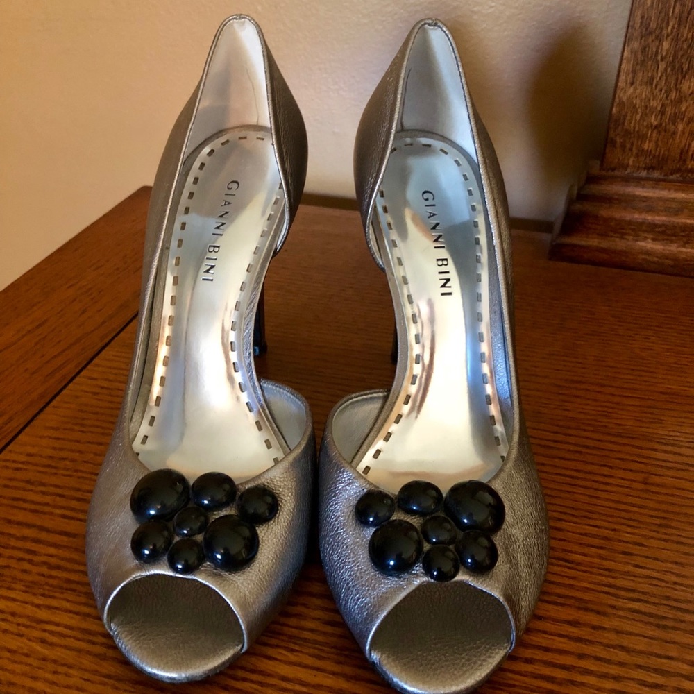 Gianni Bini heels size 8 - Picture 2 of 5